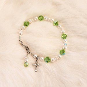 CRoss Rhinestone Charm Translucent Green Crystal Bracelet‎ White Bead 9135